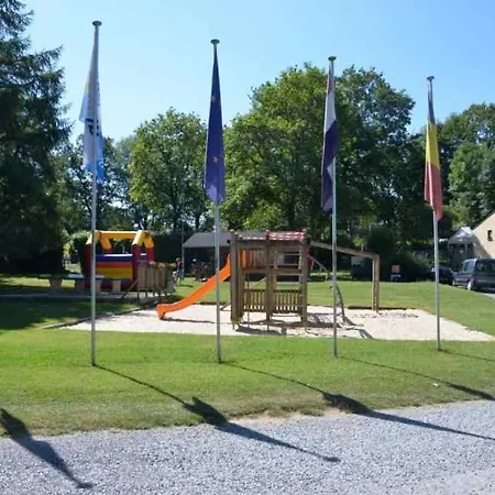 Chenefleur キャンプ場 Tintigny